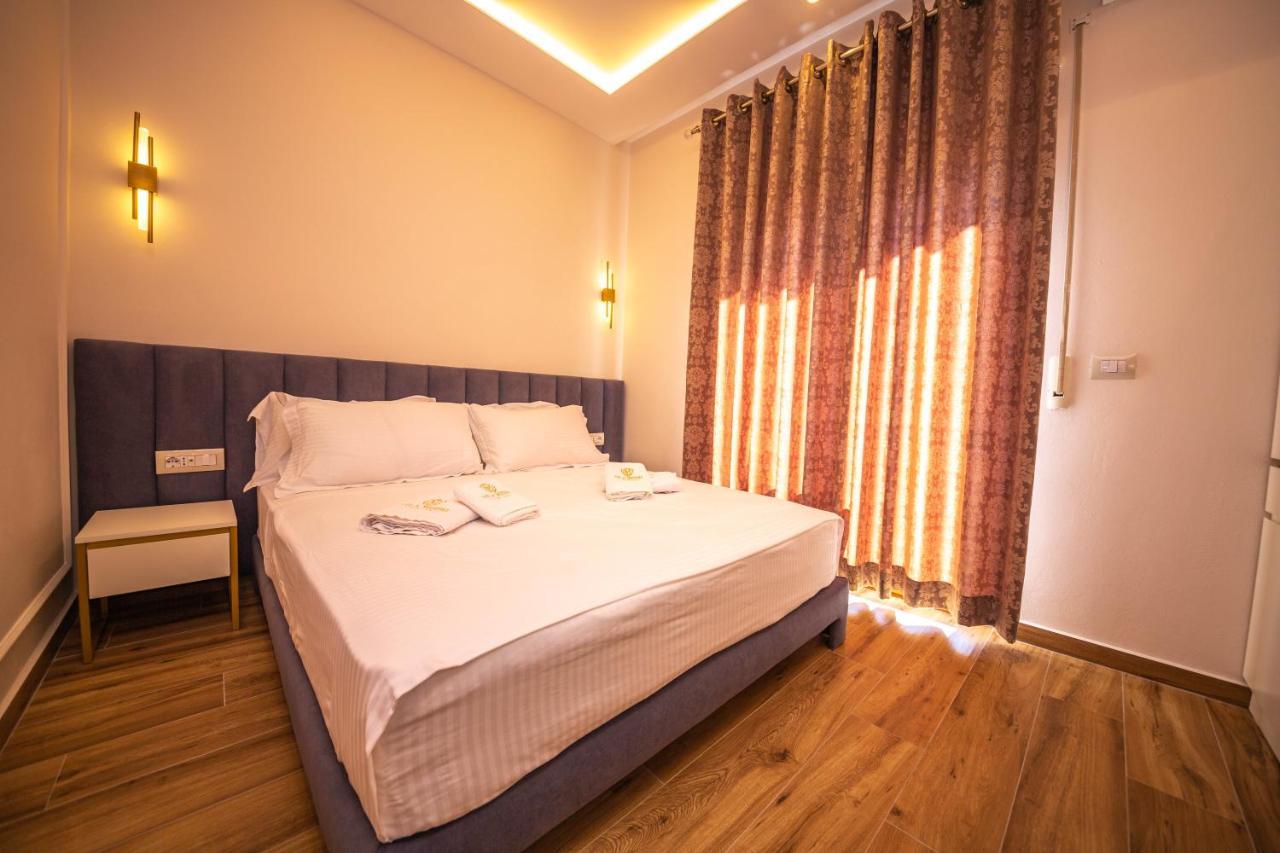 Hotel Vila Misiri Durrës Exterior foto